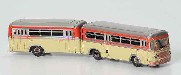 Günthermann: Günthermann, Luxury Articulated Bus, W.-Germany, tin, windup ok, unused, condition 1 Deutsche Beschreibung: Günthermann, Luxus-Gelenkbus, W.-Germany, 30cm, Blech, Uhrwerk ok, unbespielt, Z 1 (2638)