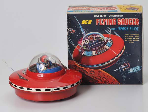 KO: KO, Flying Saucer, Japan, tin, electric drive and functions ok, original box condition 1, with light and smoke effect, condition 1 Deutsche Beschreibung: KO, Flying Saucer, Japan, 20cm, Blech, Elektro