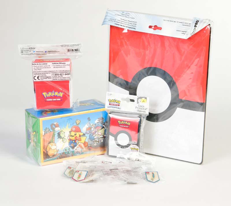 Pokemon, Konvolut Mario Pikachu Box, Orden, Huellen, (1 of 1)
