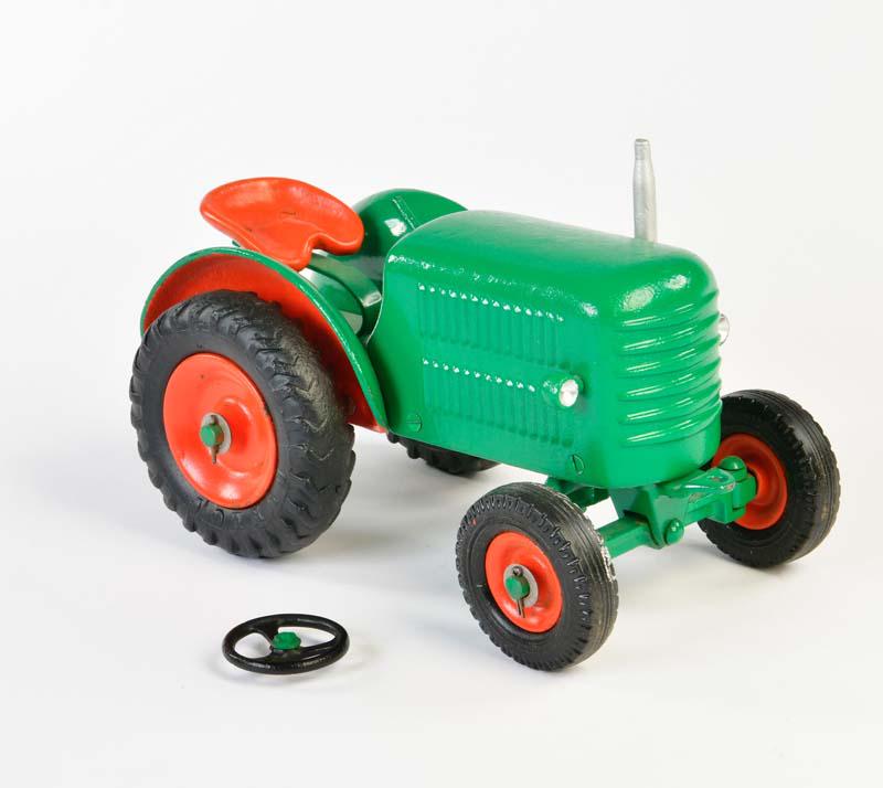 Steyr, Traktor: Steyr, tractor, W.-Germany, 1955-1960, steering wheel loose, otherwise very good condition