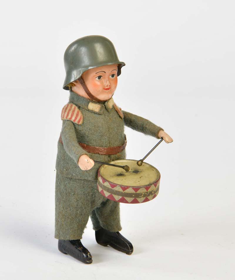 Schuco, Soldat mit Trommel (1 of 2)