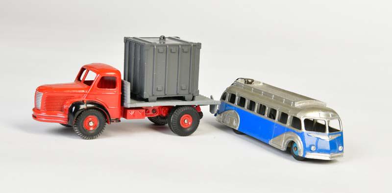 Dinky Toys, Container LKW + Autobus (1 of 1)