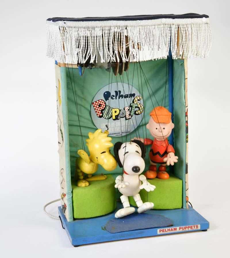 Snoopy Pelham Puppentheater (1 of 1)