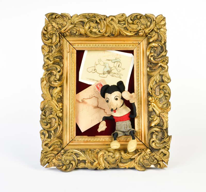 Minnie Maus, uralt im Rahmen (1 of 1)