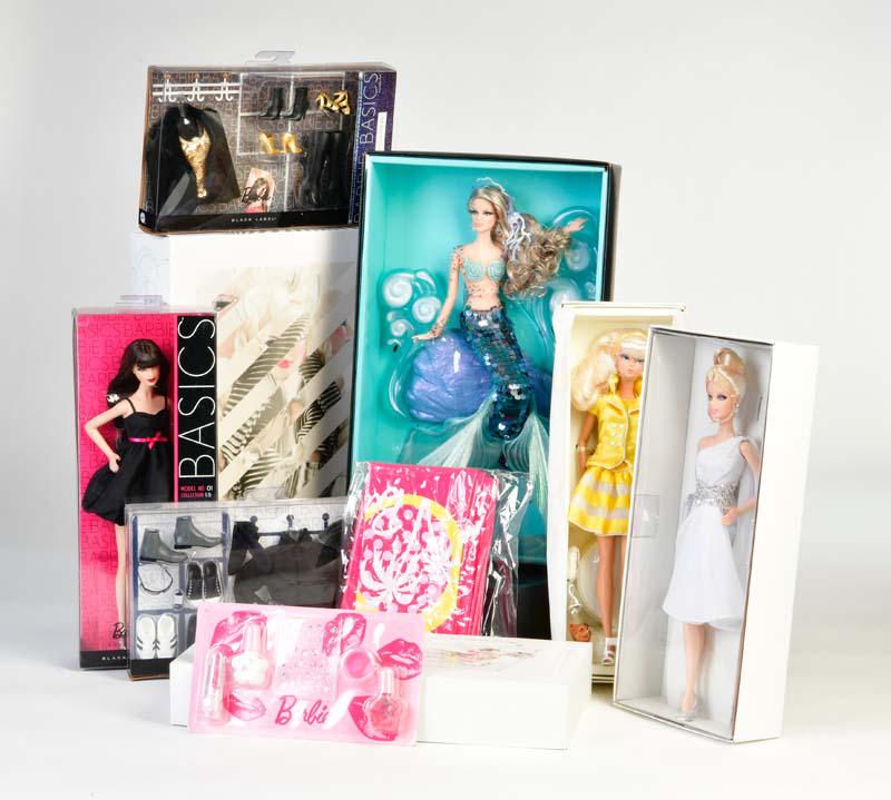 Konvolut Barbie + Zubehör (1 of 1)