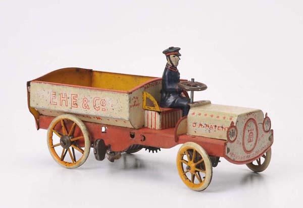 Lehmann: Lehmann, Truck ,Ehe + Co', Germany prewar, 17cm, tin, windup ok, paint damage, condition 2- Deutsche Beschreibung: Lehmann, LKW ,Ehe + Co', Germany VK, 17cm, Blech, Uhrwerk ok, Lackmängel, Z 2-, (307