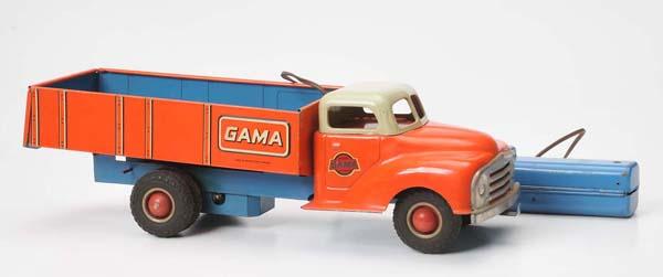 Gama: Gama, truck, W-Germany, 32 cm, tin, electro drive not checked, minimal paint damage, condition 2+ Deutsche Beschreibung: Gama, Lkw, W-Germany, 32 cm, Blech, Elektroantrieb nicht geprüft, min. Lackmä