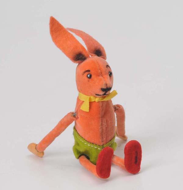 Schuco: Schuco, Dancing figure 'Tumbling Rabbit', Germany, 12 cm, windup ok, condition 1- Deutsche Beschreibung: Schuco, Tanzfigur 'Purzelhase', Germany, 12 cm, Uhrwerk ok, Z 1-, (2214)