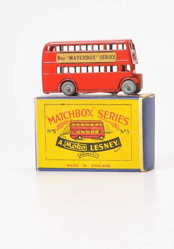 Matchbox: Matchbox, Bus, England, diecast, original box condition 1, condition 1 Deutsche Beschreibung: Matchbox, Bus, England, 5cm, Druckguss, Okt Z 1, Z 1, (285)