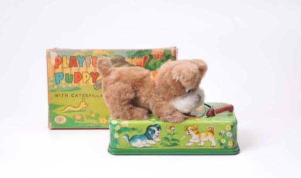 Modern Toys: Modern Toys, Playful Puppy, Japan, 19 cm, mixed material, battery drive and functions ok, original box condition 2+, condition 1- Deutsche Beschreibung: Modern Toys, Playful Puppy, Japan, 19 cm, Gemis