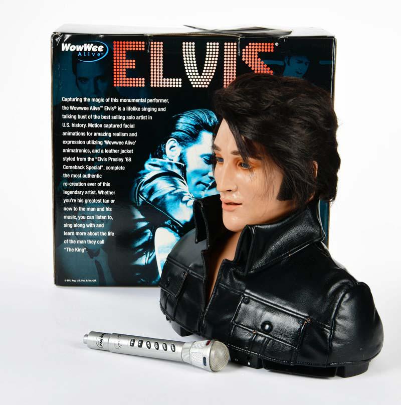 Wow Wee, Elvis Buste mit Mimik und Sprechgesang (1 of 1)