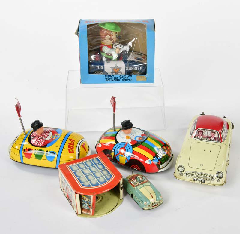 Huki, MS u.a., Fahrzeuge, Garage u.a. (1 of 1)