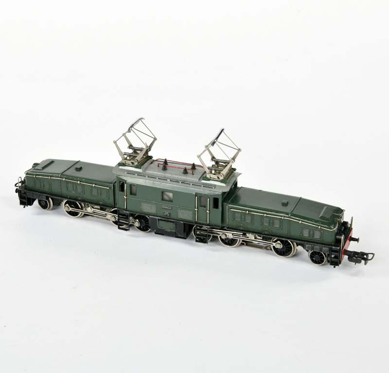 Marklin, Lok 3015 Krokodil (1 of 3)