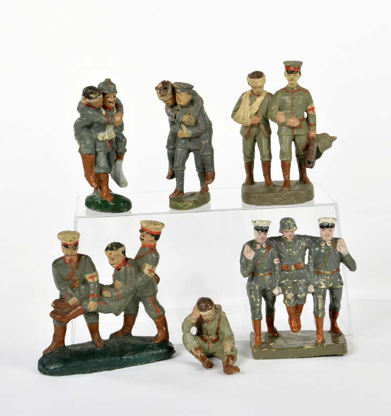 Elastolin u.a., Konvolut Sanitatsfiguren 1. WK (1 of 1)