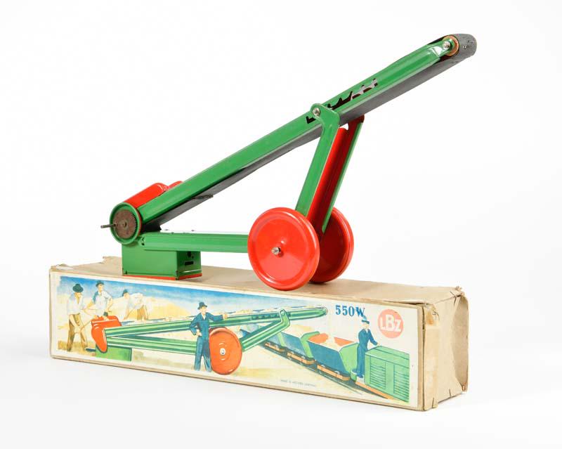 LBZ, Forderband fur Lorenbahn: LBZ, conveyor belt for tipper track, W.-Germany, 38 cm, tin, function ok, min. paint d., box