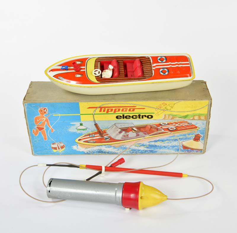 Tippco, Electro Boot: Tippco, Electro Boat, W.-Germany, 28 cm, bat. drive ok, min. paint d., box, C 1-2