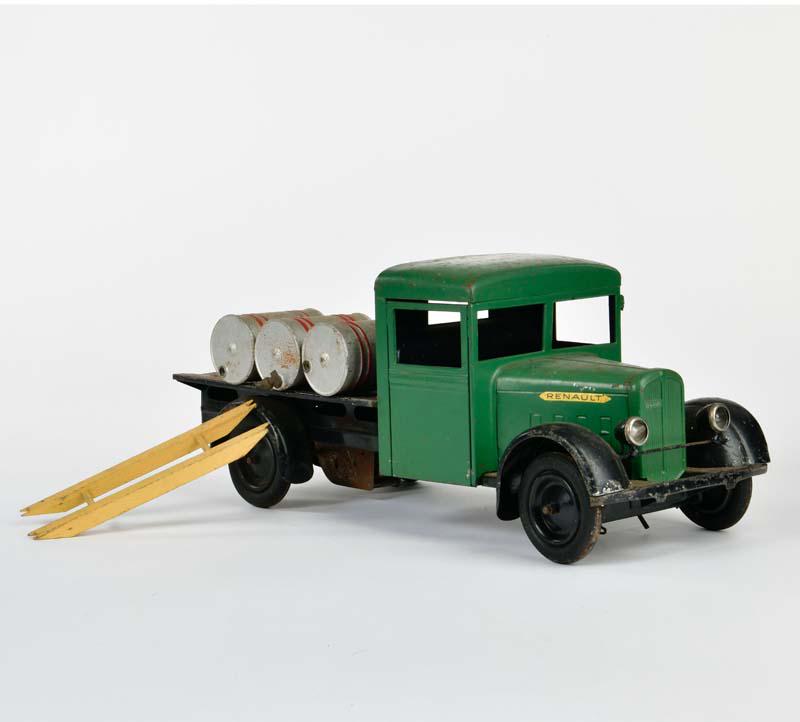 CIJ, Renault Lieferwagen (1 of 3)