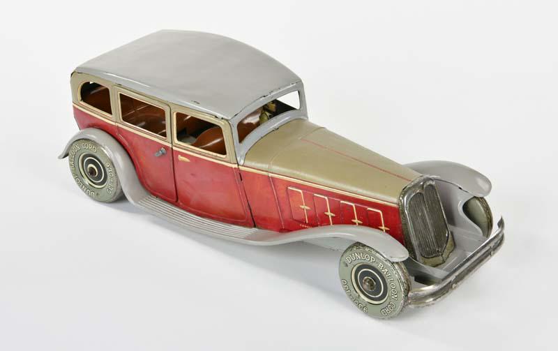 Distler, Limousine (1 of 3)