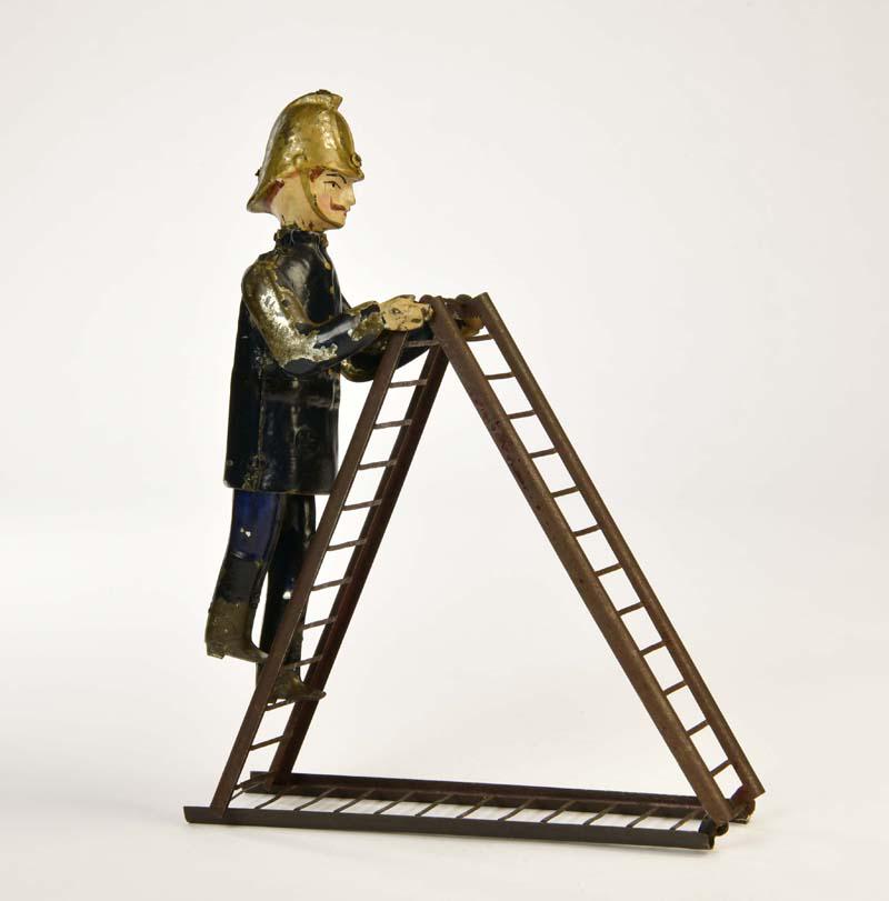 JOUET ANCIEN EN tôle FERNAND MARTIN 197 BIS LE POMPIER A L'ECHELLE 1904 EUR 650,00 - FR