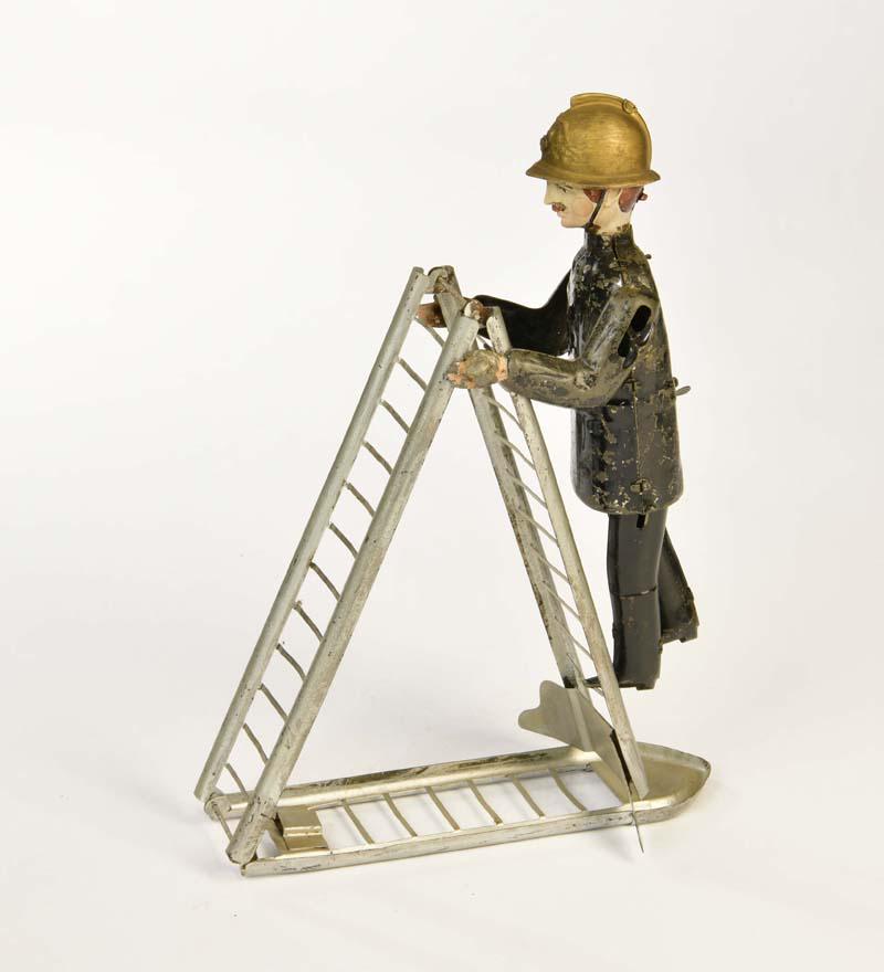 Fernand Martin, Le Pompier a l'echelle, Feuerwehrmann (1 of 2)