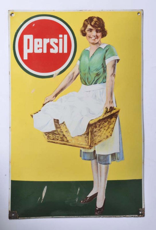 Enamel Sign: Enamel Sign 'Persil', paint damage on edges, otherwise good condition Deutsche Beschreibung: Emailleschild 'Persil', 40x60cm, Lackabplatzer am Rand, sonst gut, (3197)
