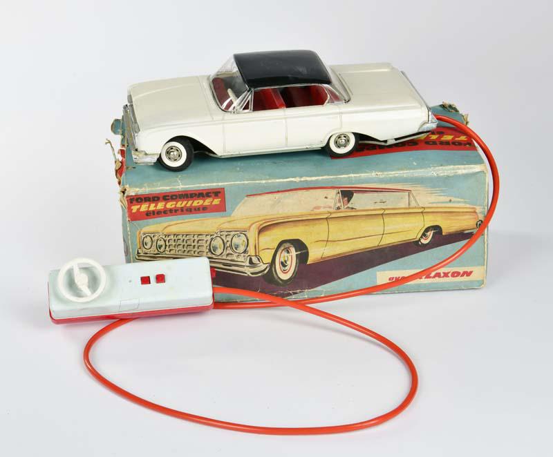 Gunthermann, Ford Compact: Gunthermann, Ford Compact, W.-Germany, 26 cm, bat.drive not checked, paint d., box C 3, C 2-