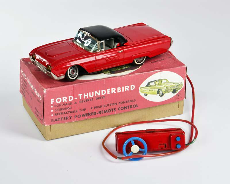 Yonezawa, Ford Thunderbird (1 of 3)