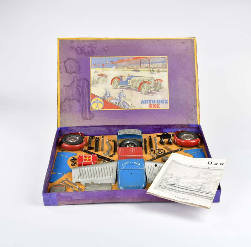 Dux, Auto Dux Baukasten Rennwagen ssK (1 of 3)