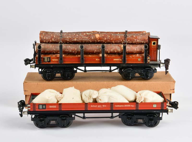 Marklin, Niederbordwagen 18480 + Rungenwagen 18520 (1 of 2)