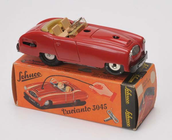 Schuco: Schuco, Varianto Cabriolet 3045, W-Germany, tin, windup ok, original box condition 1, condition 1 Beschreibung:Schuco, Varianto Cabriolet 3045, 11 cm, W-Germany, Blech, Uhrwerk ok, Okt Z 1, Z 1, (3295