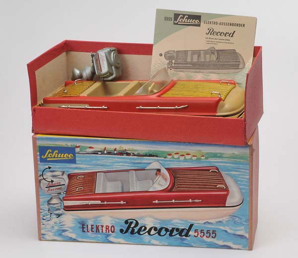 Schuco: Schuco, Record Boot 5555, W-Germany, plastic, battery drive not checked, original box condition 1, condition 1 Beschreibung:Schuco, Record Boot 5555, W-Germany, 28 cm, Kunststoff, Elektroantrieb nicht