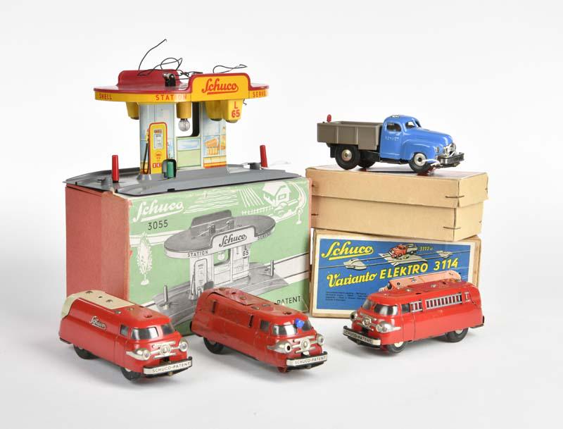 Schuco, Varianto Elektro Fahrzeuge + Tankstelle (1 of 1)