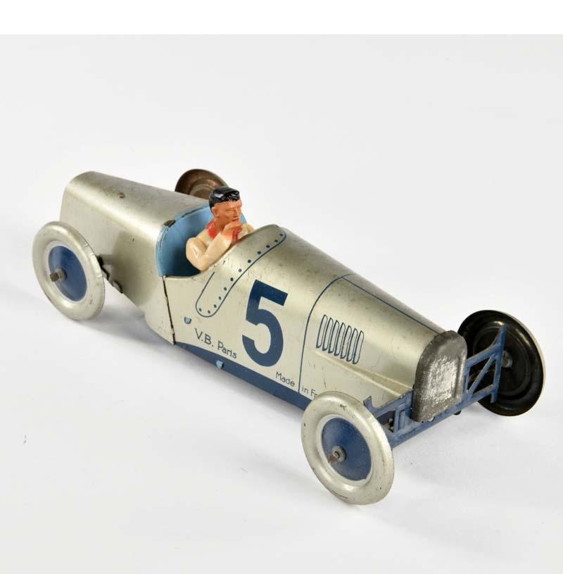 Rennwagen: Racing car, France, 20 cm, tin, no drive, driver supplemented, C 2