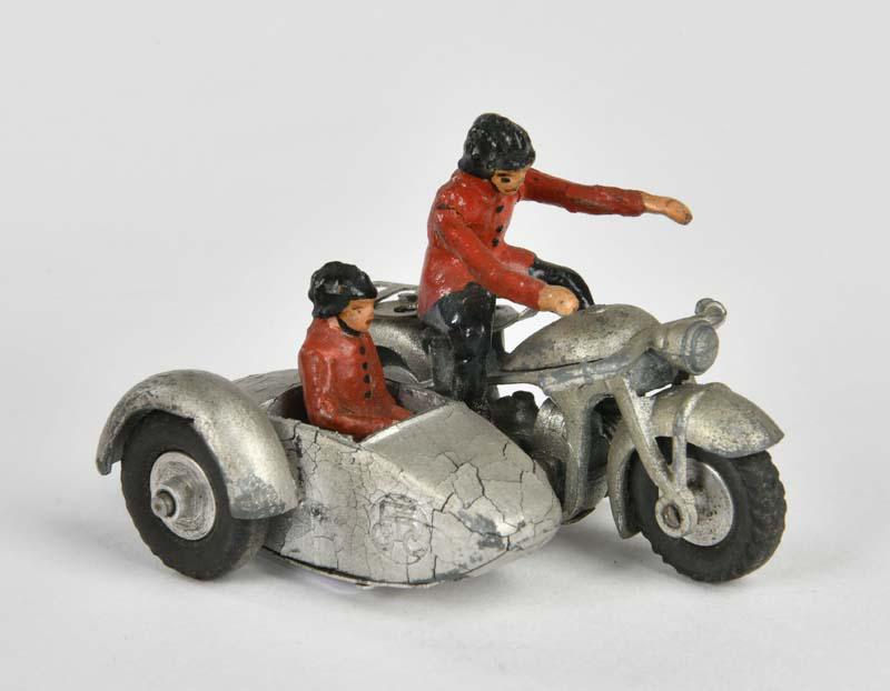 Marklin, Beiwagenmotorrad: Marklin, pillion motorcycle, Germany pw, 1:43, diecast, sidecar with zinc pest, please inspect