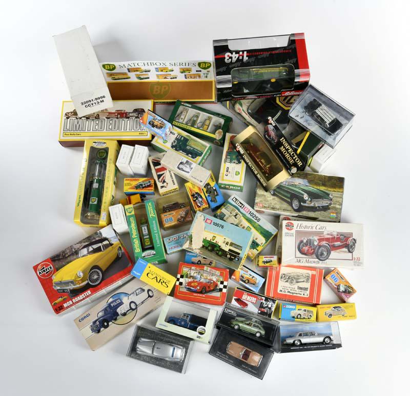 Corgi, Matchbox u.a., Konvolut Fahrzeuge, Bausatze u.a. (1 of 1)