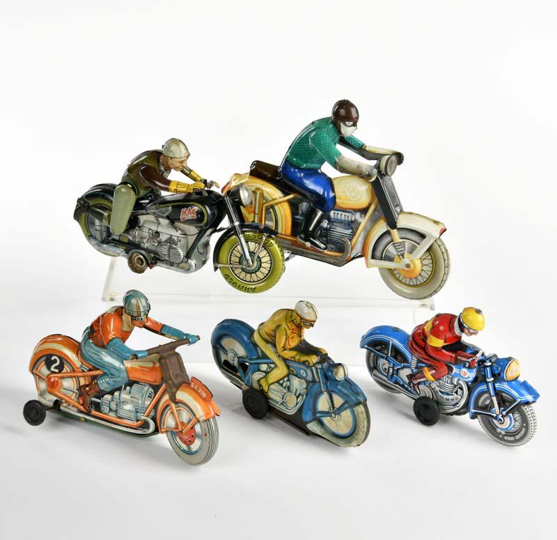 Arnold u.a., 5 Motorrader mit Mangeln (1 of 1)