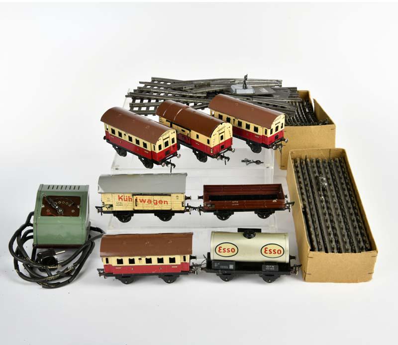 Fleischmann, Konvolut Wagen, Schienen u.a. (1 of 1)