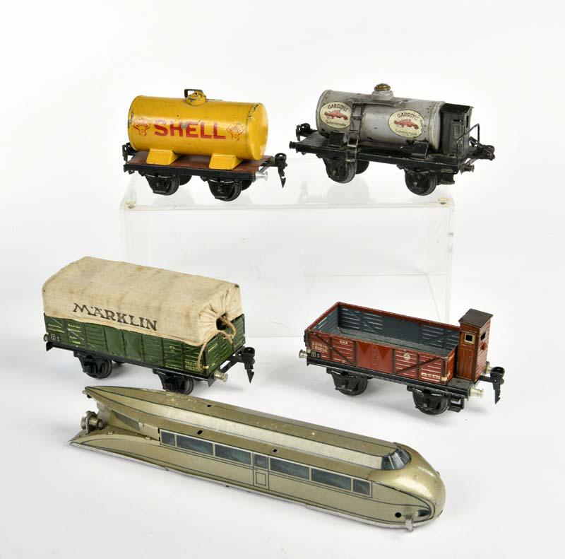 Marklin, 4 Wagen + Bing, Schienenzeppelin (1 of 1)