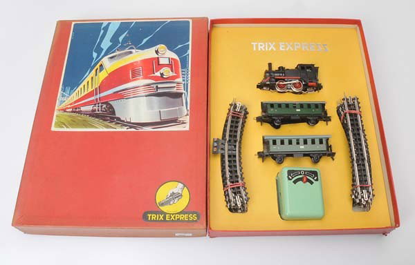 Trix Express: Trix Express, 7/901 Box, W.-Germany, original box condition 1-, unused, condition 1 Beschreibung: Trix Express, 7/901 Packung, W.-Germany, Okt 1-, unbespielt, Z 1, (3343)