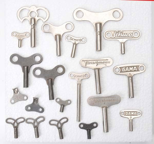 Gama: Gama, Fleischmann, 20 keys, W.-Germany, condition 1 Beschreibung: Gama, Fleischmann, 20 Schlüssel, W.-Germany, Z 1, (3343)