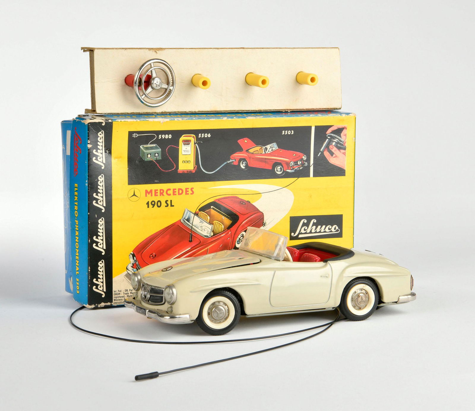 Schuco, Elektro Phanomenal Mercedes 190 SL (1 of 3)