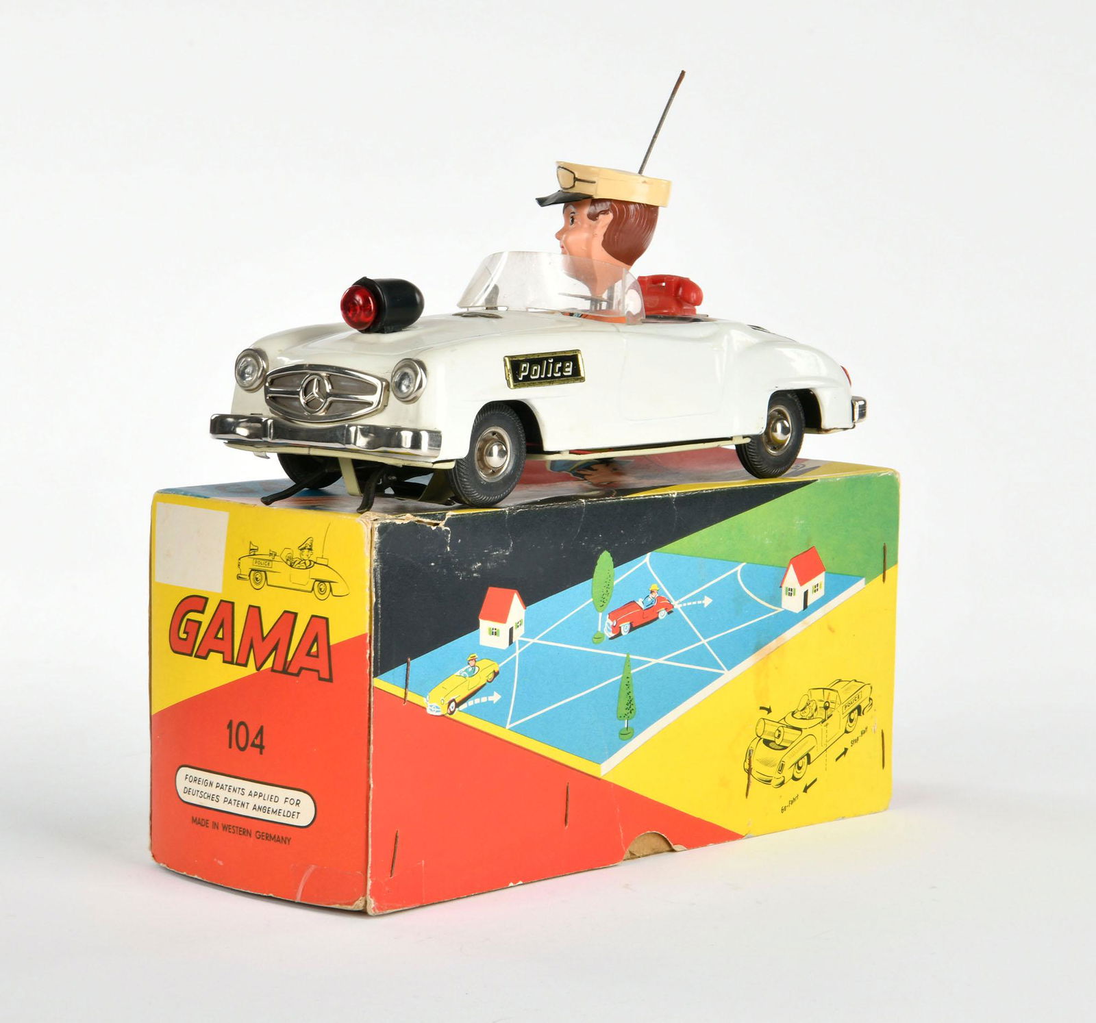 Gama, Comic Mercedes 190 SL Police (1 of 3)