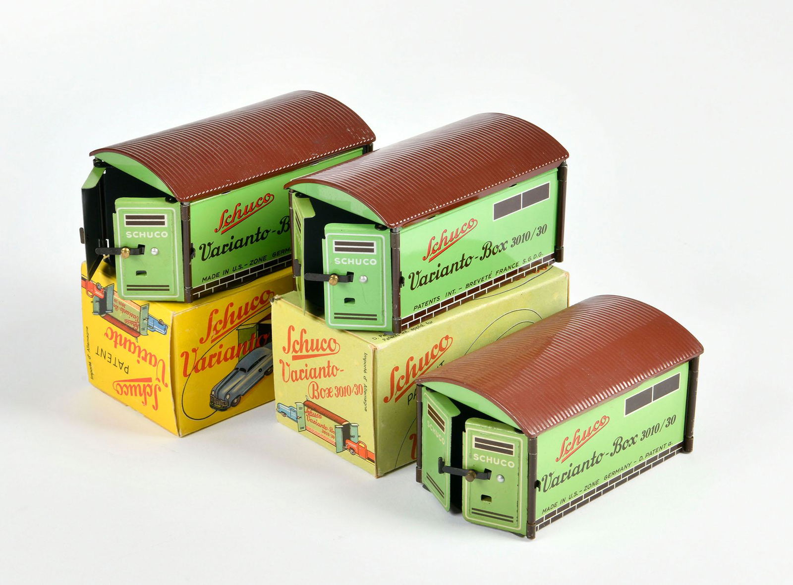 Schuco, 3 Varianto Garagen (1 of 2)