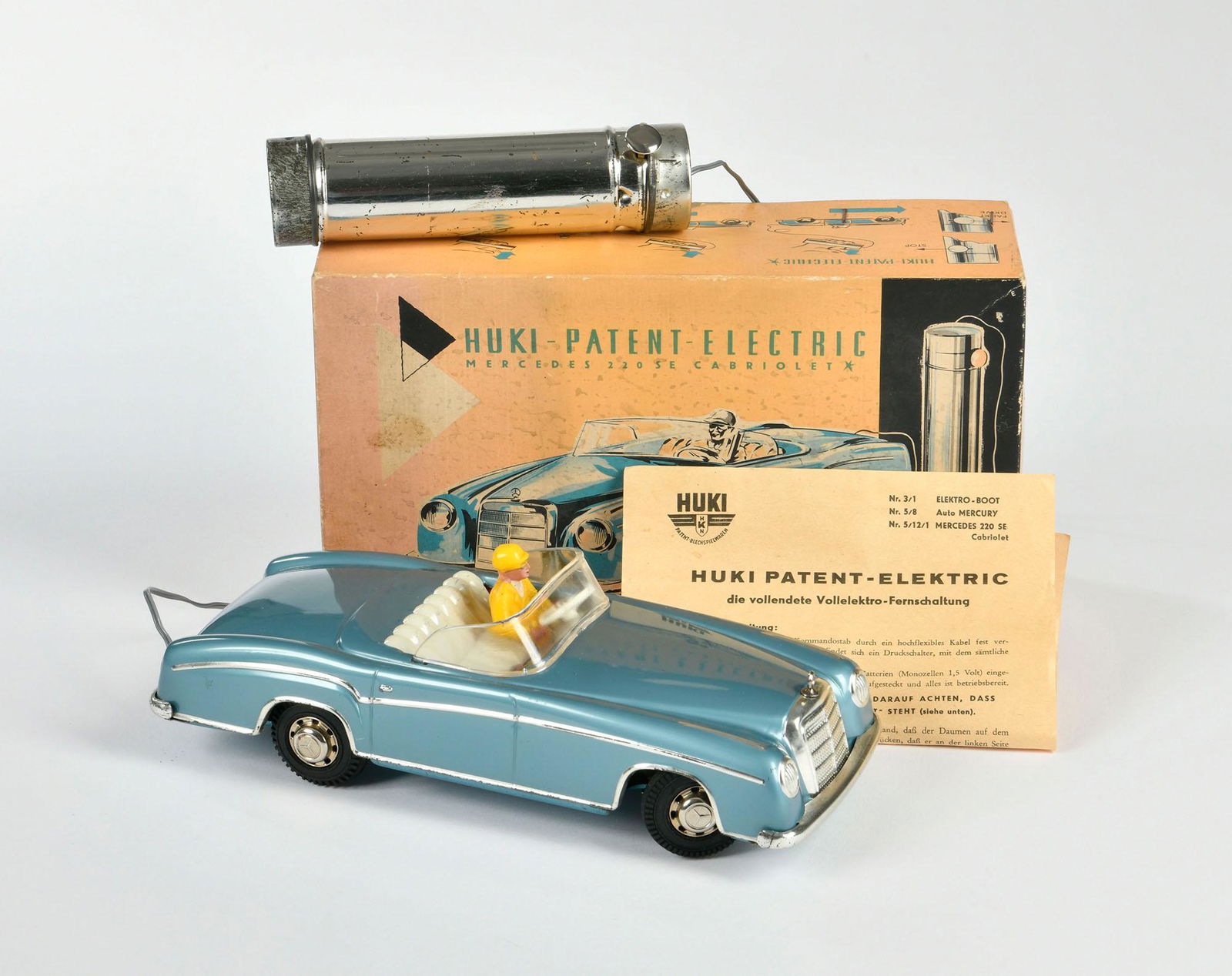 Huki, Mercedes Typ 220 SE Cabriolet (1 of 3)