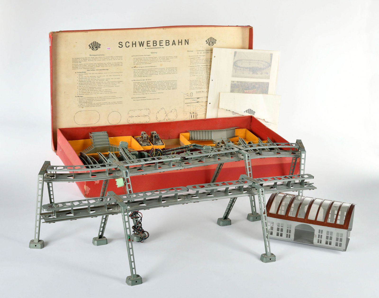 Stube, Schwebebahn (1 of 3)