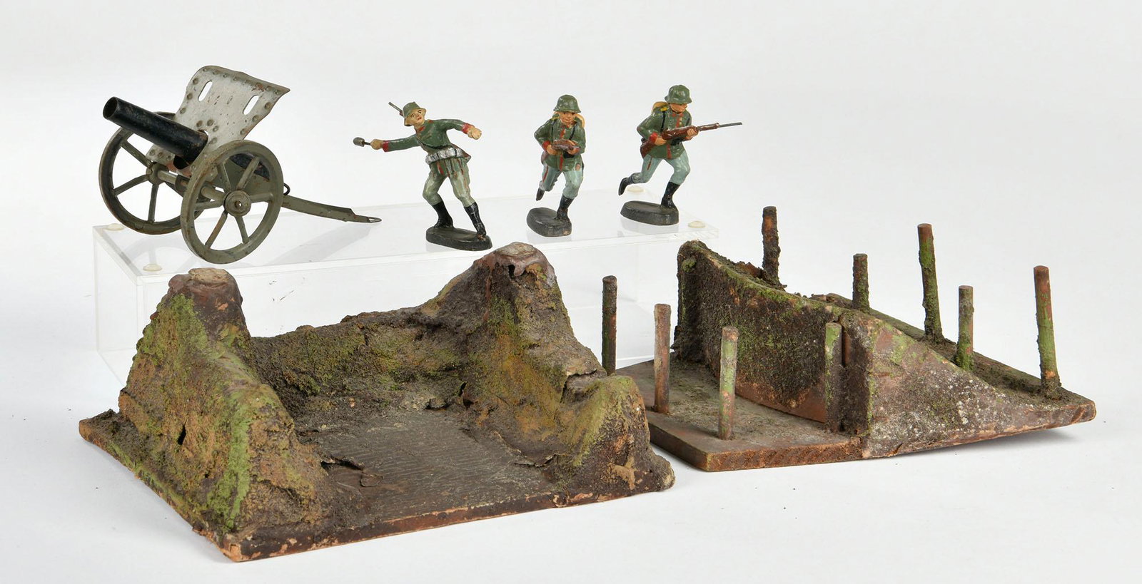 Lineol, Artilleriestellung + Grubenwinkelstuck: Lineol, Artilleriestellung + Grubenwinkelstuck, Germany VK, GemBw, mit Geschutz + 3 Soldaten, Drahtverhau fehlt, sonst Z 1-2