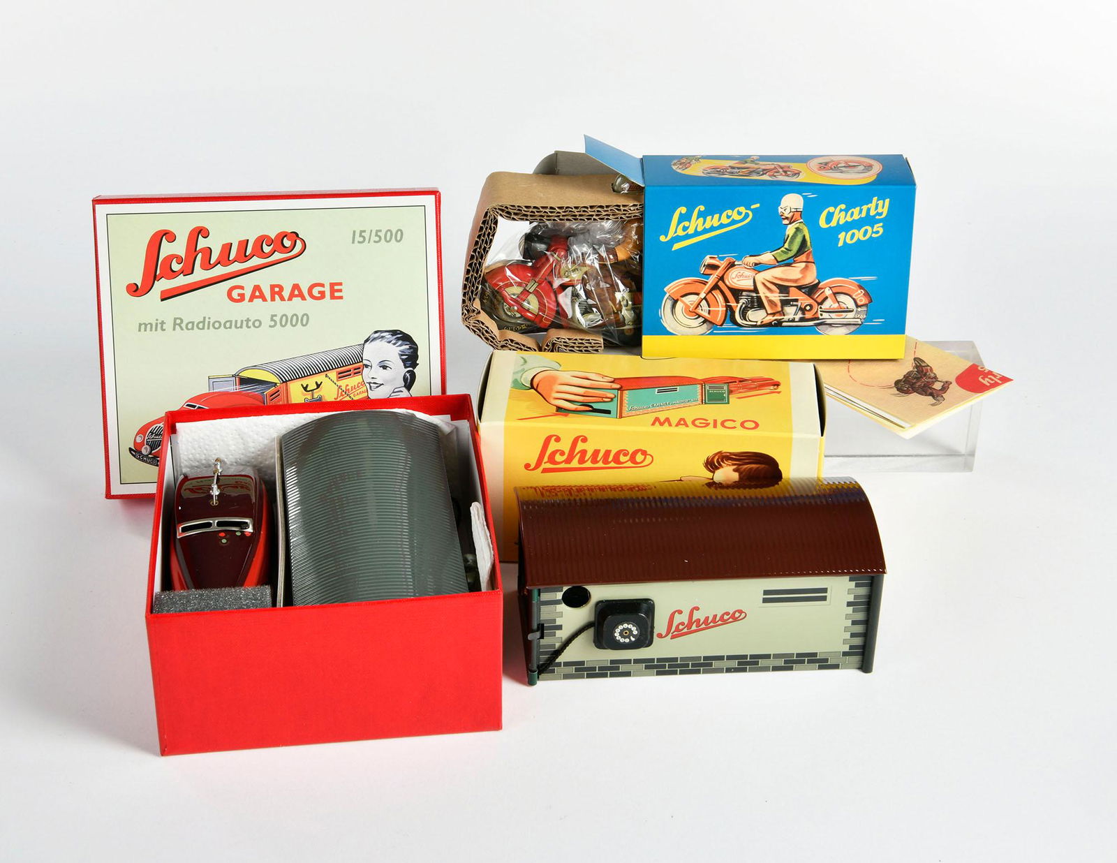 Schuco, Motorrad Curvo 1005, Garage mit Radio Auto + Magico Garage (1 of 1)