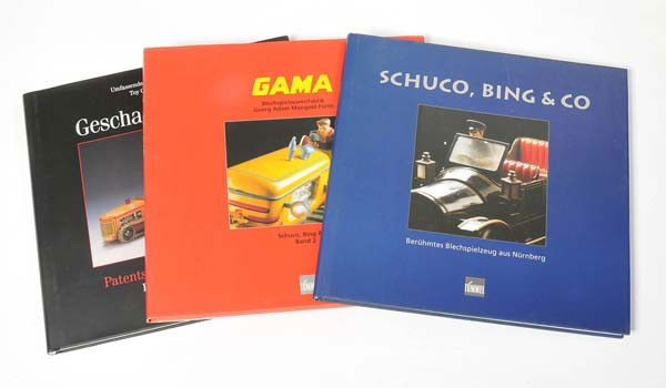 Book: English: 3 Books, "Gescha", "Gama", "Schuco", "Bing+Co", W.-Germany, condition 1- Deutsch: 3 Bücher, "Gescha", "Gama", "Schuco", "Bing+Co", W.-Germany, Z 1-, (3356)