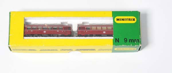 Trix: English: Trix, 2 Raibus, Minitrix, W.-Germany, gauge N 9mm, plastic, original box condition 1-, condition 1 Deutsch: Trix, Triebwagen Minitrix, W.-Germany, Spur N 9mm, Kunststoff, Okt Z 1-, Z 1, (3343