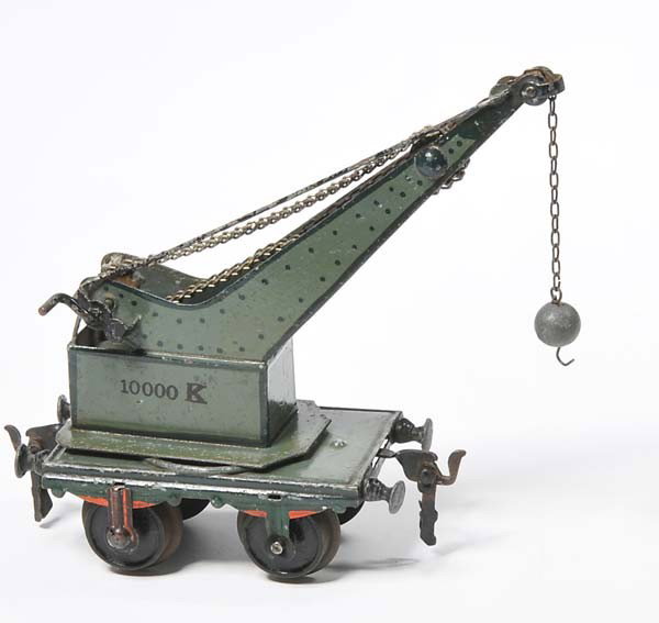 Märklin: English: Maerklin, Crane Wagon, gauche 1, Germany prewar, tin, paint damage, not restored, good original condition Deutsch: Märklin, Kranwagen, Spur 1, 13 cm, Germany VK, Blech, Lackmängel, unrestau